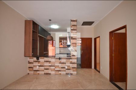 Sala de casa para alugar com 2 quartos, 70m² em Irajá, Rio de Janeiro