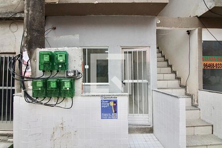 Casa à venda com 60m², 1 quarto e sem vaga Casa à venda com 60m², 1 quarto e sem vagaFachada