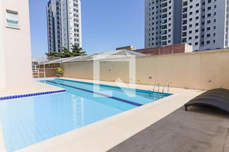 Apartamento à venda com 69m², 3 quartos e 1 vagaÁrea comum - Piscina