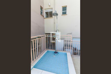 Apartamento à venda com 69m², 3 quartos e 1 vagaÁrea comum - Piscina