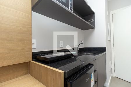 Sala/Cozinha de kitnet/studio à venda com 1 quarto, 24m² em Jardim Paulistano, São Paulo