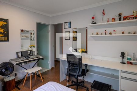 Casa à venda com 320m², 4 quartos e 3 vagasQuarto 2