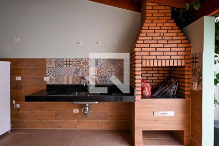 Casa à venda com 320m², 4 quartos e 3 vagasÁrea comum - Churrasqueira