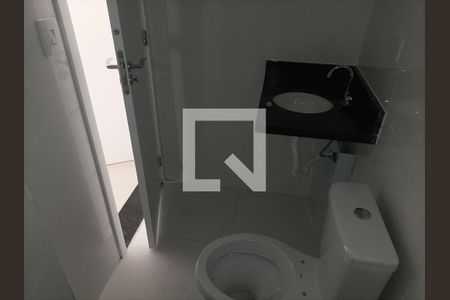 Apartamento para alugar com 49m², 2 quartos e 1 vaga Apartamento para alugar com 49m², 2 quartos e 1 vagaBanheiro 1