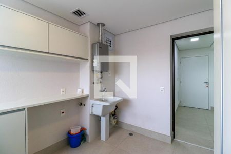 Apartamento à venda com 178m², 4 quartos e 2 vagas Apartamento à venda com 178m², 4 quartos e 2 vagasÁrea de Serviço