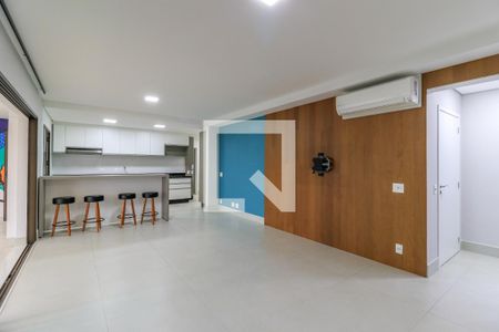 Apartamento à venda com 178m², 4 quartos e 2 vagas Apartamento à venda com 178m², 4 quartos e 2 vagasSala