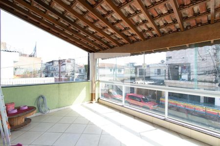 Casa à venda com 182m², 4 quartos e 2 vagasvaranda