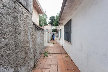 Casa à venda com 400m², 4 quartos e 3 vagas Casa à venda com 400m², 4 quartos e 3 vagasQuintal