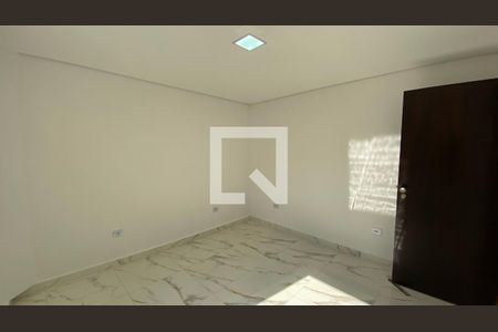 Quarto 2 de casa para alugar com 2 quartos, 60m² em Água Rasa, São Paulo
