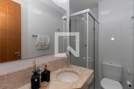 Apartamento à venda com 55m², 2 quartos e sem vaga Apartamento à venda com 55m², 2 quartos e sem vagaBanheiro