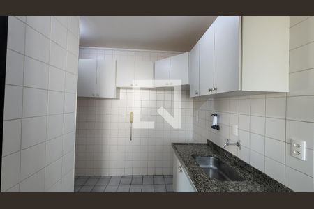 Apartamento à venda com 68m², 2 quartos e 1 vagaCozinha