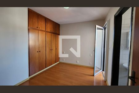 Apartamento à venda com 68m², 2 quartos e 1 vagaSuíte