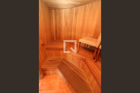Casa à venda com 400m², 4 quartos e 2 vagas Casa à venda com 400m², 4 quartos e 2 vagasSauna