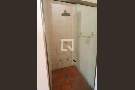 Casa à venda com 400m², 4 quartos e 2 vagas Casa à venda com 400m², 4 quartos e 2 vagasSauna