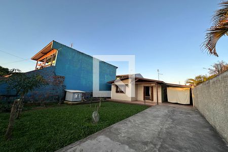 Casa à venda com 70m², 3 quartos e 2 vagasÁrea Externa