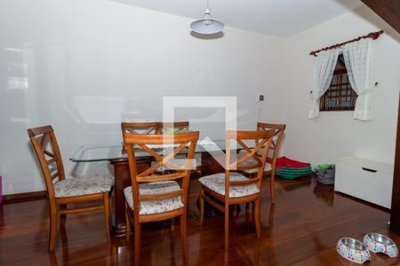 Casa à venda com 198m², 3 quartos e 2 vagasSala de Jantar