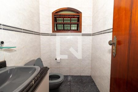 Casa à venda com 198m², 3 quartos e 2 vagasLavabo
