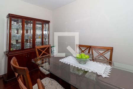 Casa à venda com 198m², 3 quartos e 2 vagasSala de Jantar