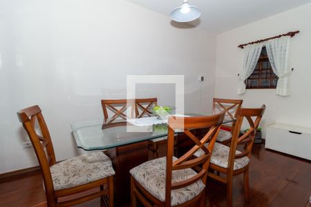 Casa à venda com 198m², 3 quartos e 2 vagasSala de Jantar