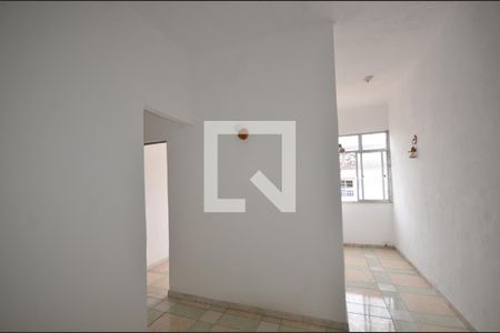 Sala de apartamento para alugar com 1 quarto, 35m² em Vista Alegre, Rio de Janeiro