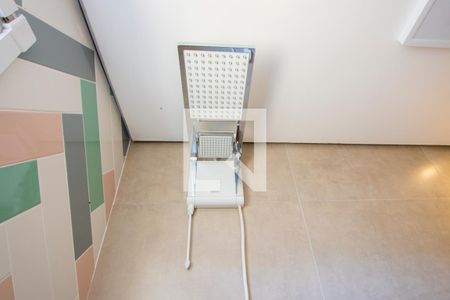 Apartamento à venda com 120m², 2 quartos e 2 vagasBanheiro do quarto 1