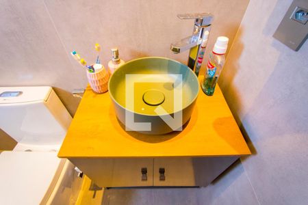 Apartamento à venda com 120m², 2 quartos e 2 vagasBanheiro do quarto 1