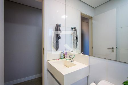 Apartamento à venda com 120m², 2 quartos e 2 vagasBanheiro social