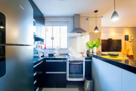 Apartamento à venda com 120m², 2 quartos e 2 vagasCozinha