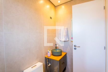 Apartamento à venda com 120m², 2 quartos e 2 vagasBanheiro do quarto 1