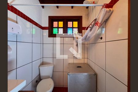 Casa à venda com 175m², 3 quartos e sem vaga Casa à venda com 175m², 3 quartos e sem vagaBanheiro 2