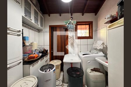 Casa à venda com 175m², 3 quartos e sem vaga Casa à venda com 175m², 3 quartos e sem vagaLavanderia