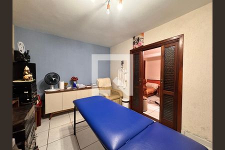 Casa à venda com 175m², 3 quartos e sem vaga Casa à venda com 175m², 3 quartos e sem vagaQuarto 3