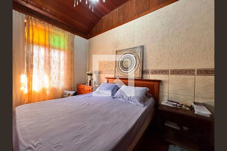 Casa à venda com 175m², 3 quartos e sem vaga Casa à venda com 175m², 3 quartos e sem vagaQuarto 1