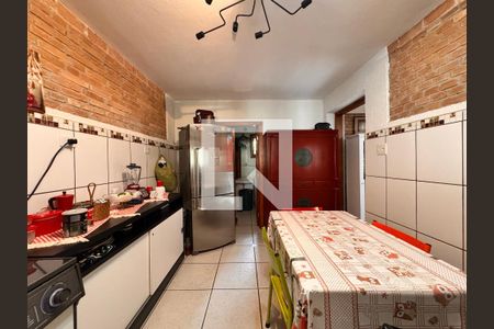 Casa à venda com 175m², 3 quartos e sem vaga Casa à venda com 175m², 3 quartos e sem vagaCozinha