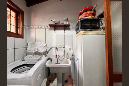 Casa à venda com 175m², 3 quartos e sem vaga Casa à venda com 175m², 3 quartos e sem vagaLavanderia