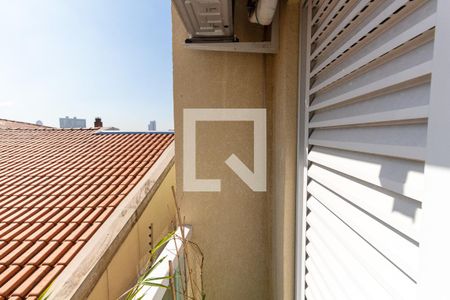 Casa de condomínio à venda com 78m², 2 quartos e 1 vagaVaranda