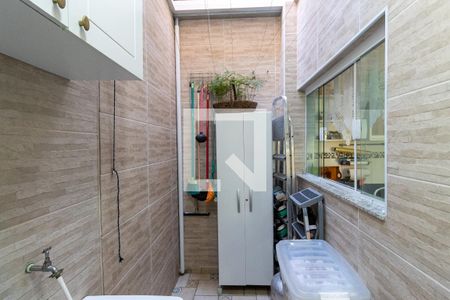 Casa de condomínio à venda com 78m², 2 quartos e 1 vagaÁrea de Serviço