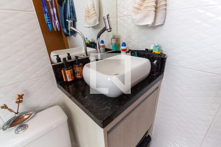 Casa de condomínio à venda com 78m², 2 quartos e 1 vagaBanheiro da Suíte 2