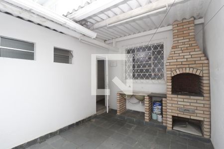 Casa à venda com 130m², 2 quartos e 2 vagasChurrasqueira