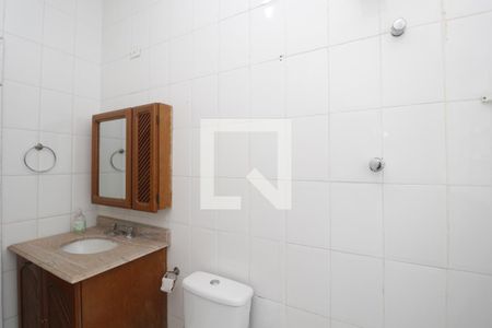 Casa à venda com 130m², 2 quartos e 2 vagasBanheiro