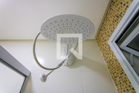 Apartamento à venda com 69m², 2 quartos e 1 vaga Apartamento à venda com 69m², 2 quartos e 1 vagaBanheiro social