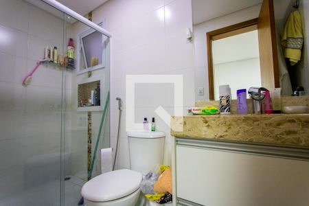 Apartamento à venda com 69m², 2 quartos e 1 vaga Apartamento à venda com 69m², 2 quartos e 1 vagaBanheiro do quarto 1
