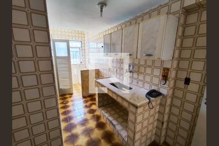 Apartamento à venda com 56m², 2 quartos e 1 vaga Apartamento à venda com 56m², 2 quartos e 1 vagaCozinha