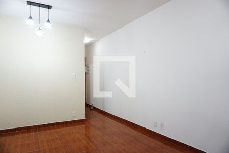  Sala de apartamento para alugar com 3 quartos, 70m² em Jardim Luísa, São Paulo