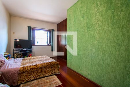 Casa à venda com 546m², 3 quartos e 6 vagas Casa à venda com 546m², 3 quartos e 6 vagasQuarto 3