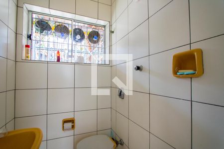 Casa à venda com 546m², 3 quartos e 6 vagas Casa à venda com 546m², 3 quartos e 6 vagasBanheiro de serviço