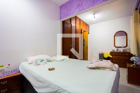 Casa à venda com 546m², 3 quartos e 6 vagas Casa à venda com 546m², 3 quartos e 6 vagasQuarto 2