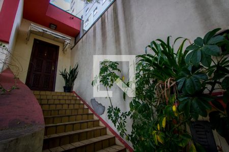 Casa à venda com 546m², 3 quartos e 6 vagas Casa à venda com 546m², 3 quartos e 6 vagasGaragem