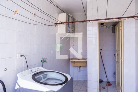 Casa à venda com 175m², 3 quartos e 4 vagas Casa à venda com 175m², 3 quartos e 4 vagasÁrea de Serviço