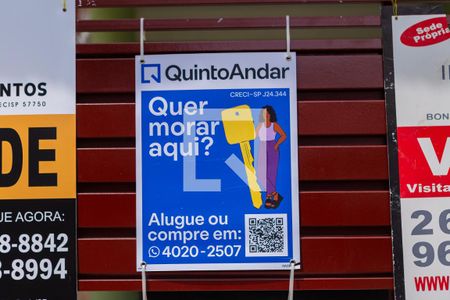 Casa à venda com 175m², 3 quartos e 4 vagas Casa à venda com 175m², 3 quartos e 4 vagasplaca